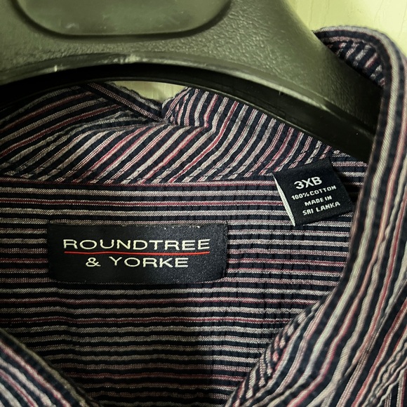 Roundtree  York men’s button down 3XL SHIRT. Seersucker type material - Picture 3 of 3